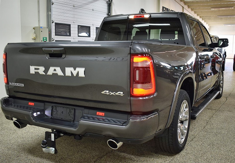 Mörkgrå metallic Dodge RAM 1500 Crew Cab stulen i Jonstorp väster om Ängelholm