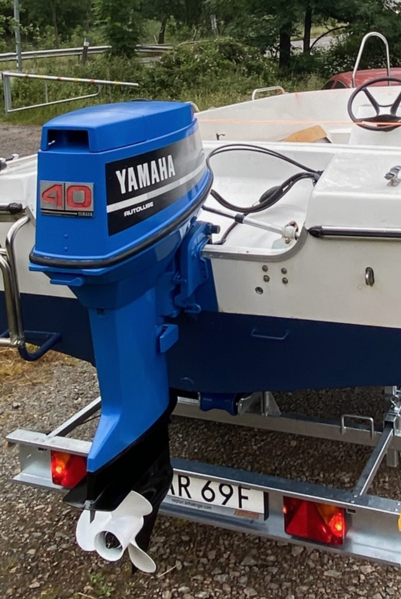Vator 14 R med en unik 40 Hk Yamaha stulen på trailer i Bergsjön, Göteborg. 
