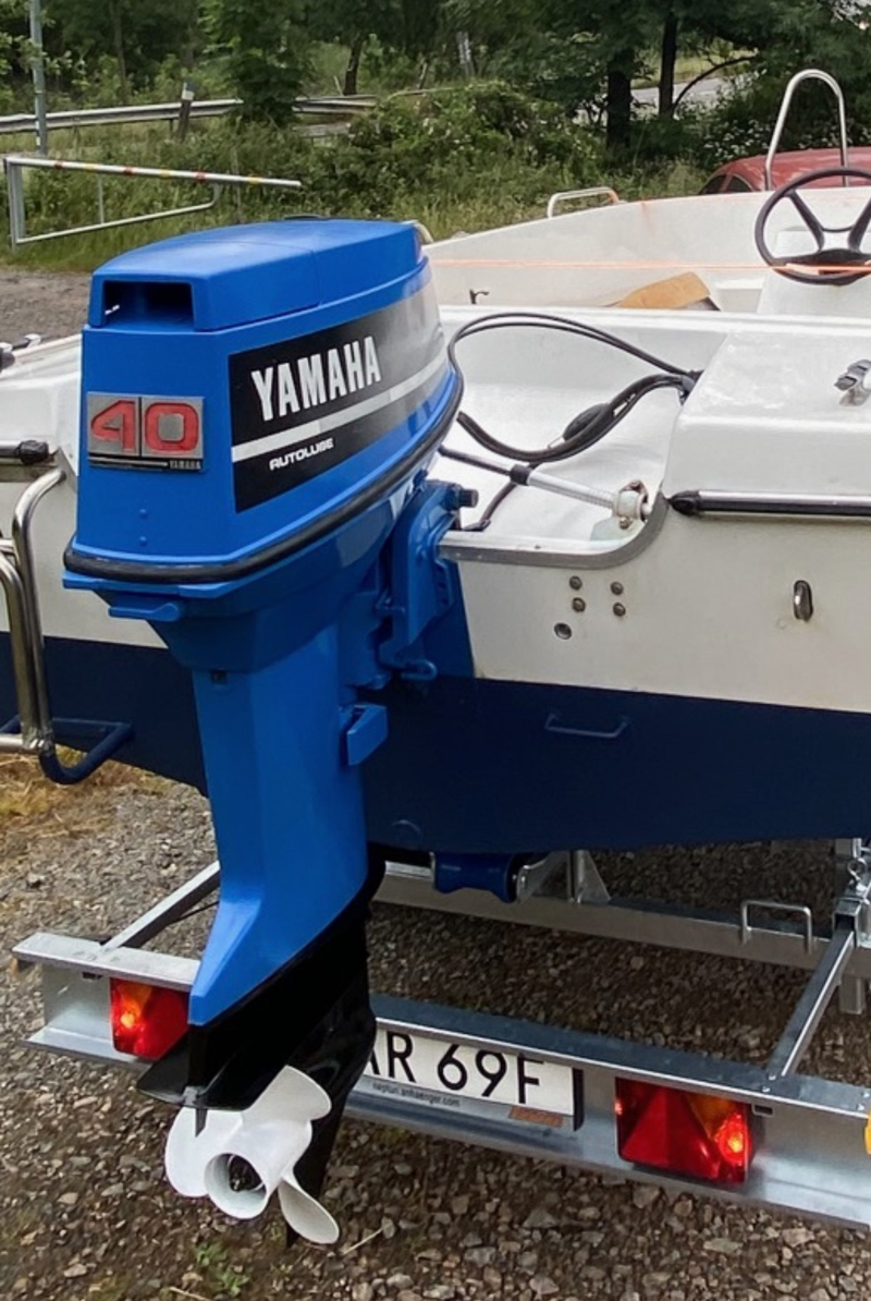 Vator 14 R med en unik 40 Hk Yamaha stulen på trailer i Bergsjön, Göteborg.