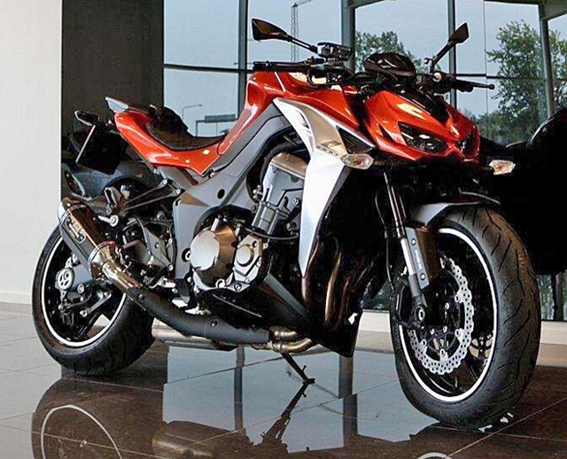 Orange Kawasaki Z1000 ABS stulen i Halmstad