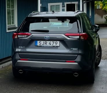Toyota RAV4 HYBRID AWD stulen i Vimmerby