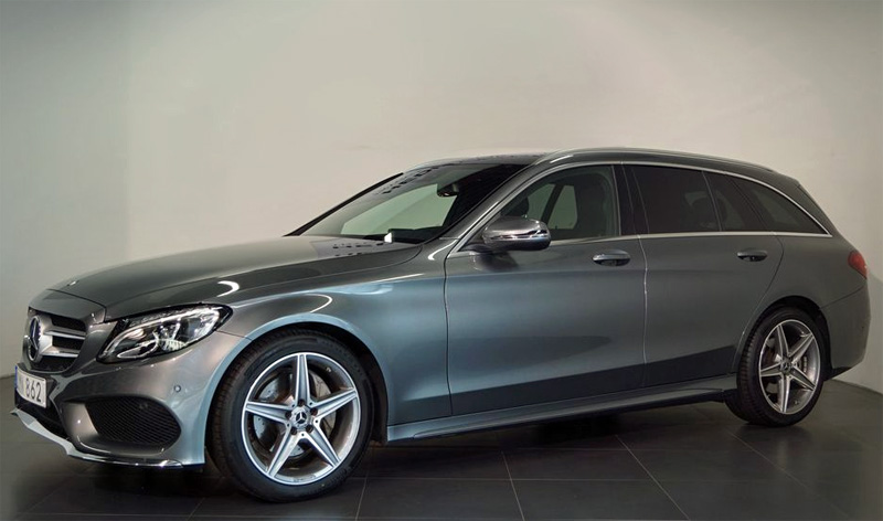 Grå metallic Mercedes Benz C 180 T stulen i Helsingborg