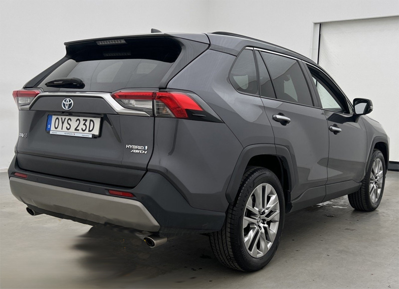 Mörkgrå Toyota RAV4 Hybrid AWD Executive stulen i Jordbro söder om Stockholm