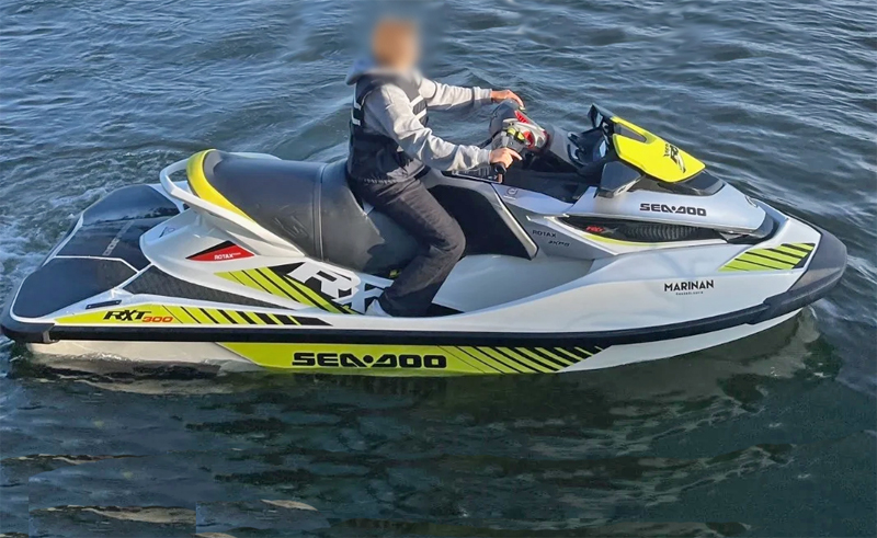 Sea Doo RXT-X 300 RS stulen på trailer i Vällingby, Stockholm 