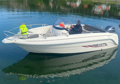 HR 602 CC med 150 Hk Yamaha stulen på trailer i Filipstad