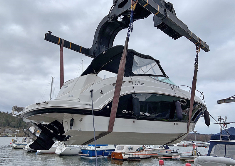 Chaparral 250 Signature stulen i Södertälje