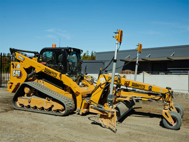 Bandburen kompaktlastare med väghyvel, Caterpillar D299D3 XE stulen i Ljungby