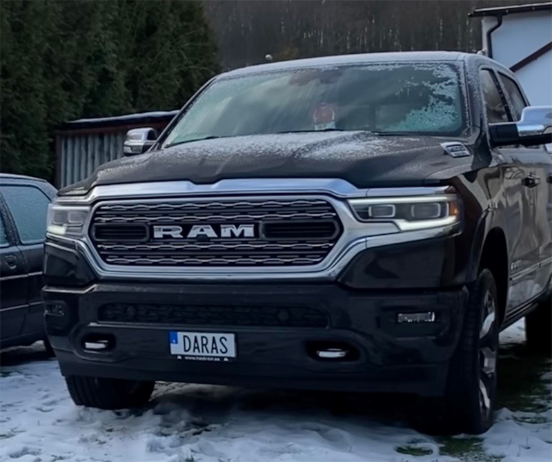 Svart Dodge Ram 1500 LIMITED CREW stulen Billesholm/ Bjuv öster om Helsingborg