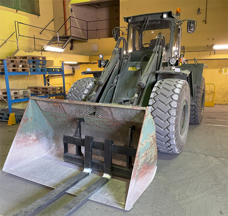 Grön hjullastare Volvo BM 4500 stulen i Arboga