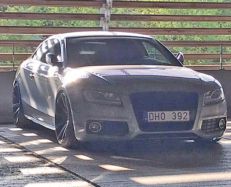 Svenskregistrerad silvermetallic Audi S5 Coupé 4.2 FSI V8 Quattro stulen på Kastrup, Köpenhamn, Danmark