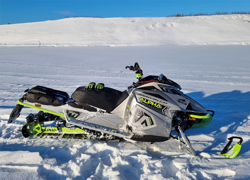 Snöskoter Arctic Cat M 8000 Alpha stulen i Kiruna
