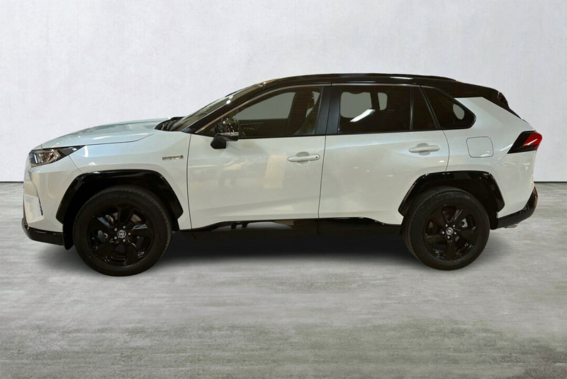 Vit med svart tak Toyota RAV4 Hybrid AWD "Style" stulen i Lund