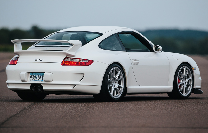 Vit Porsche 911/997 GT3 stulen i Stocksund norr om Stockholm