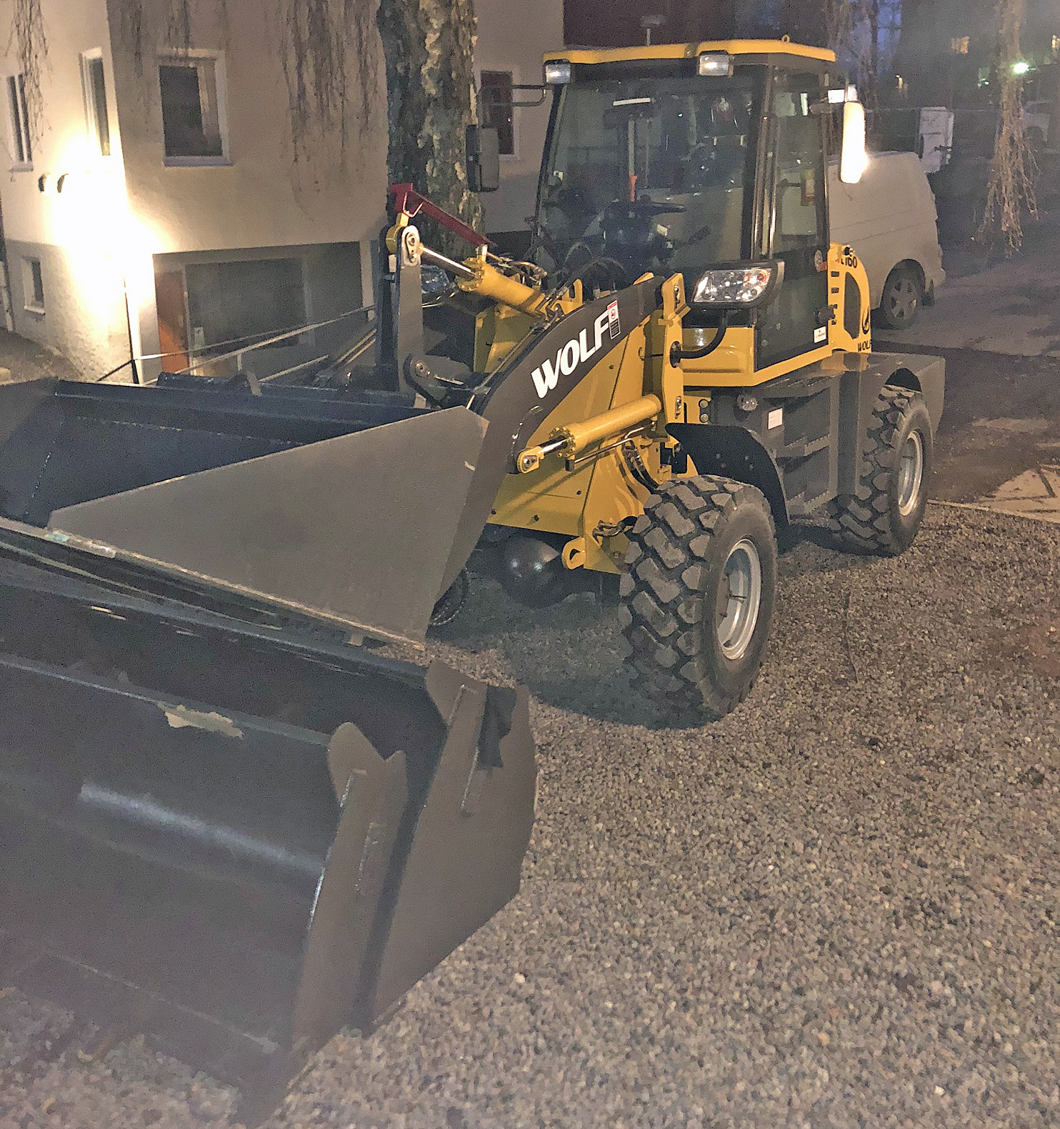 Gul hjullastare Wolf WL 160 stulen i Jordbro söder om Stockholm