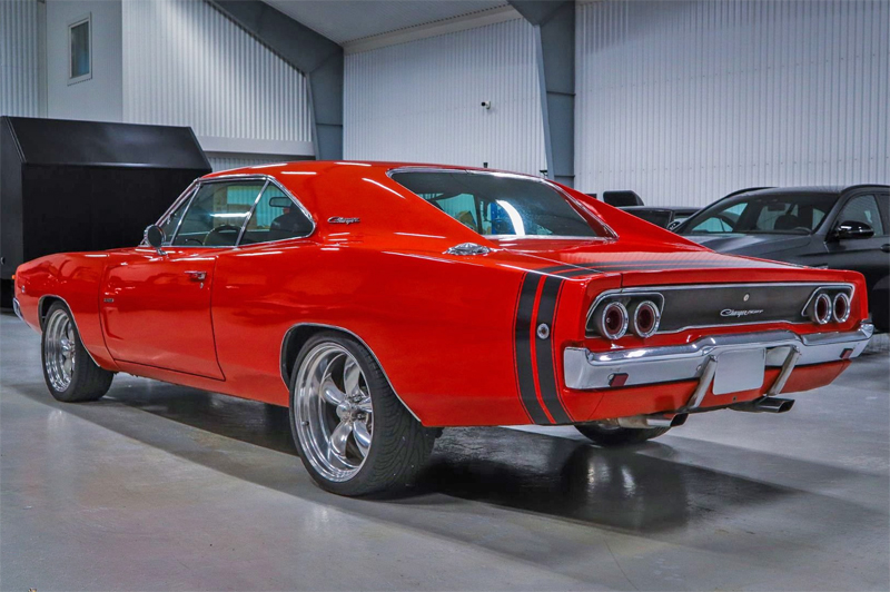 Orange Dodge Charger 2d HT stulen utanför Arboga