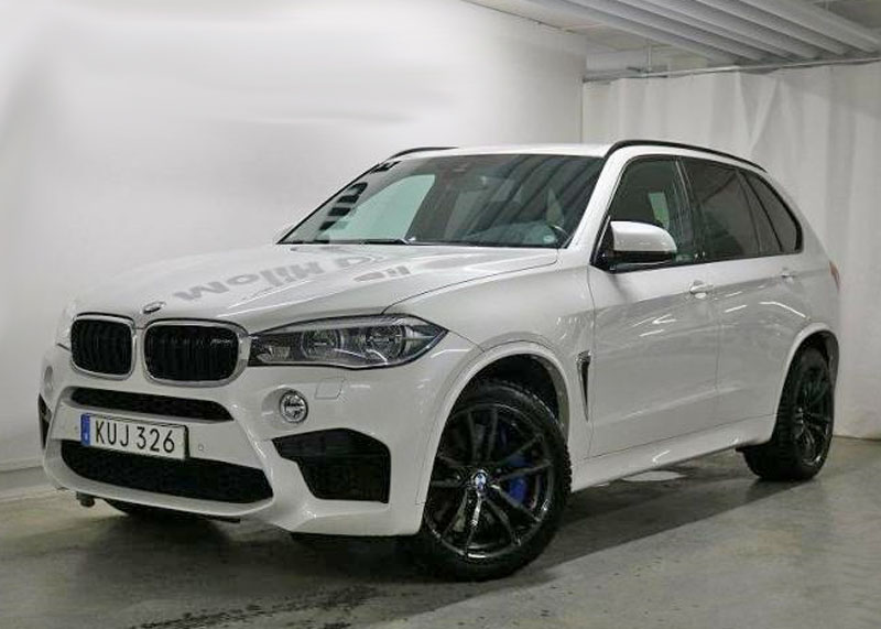 Vit BMW X5 M stulen i Ankarsvik på Alnön utanför Sundsvall