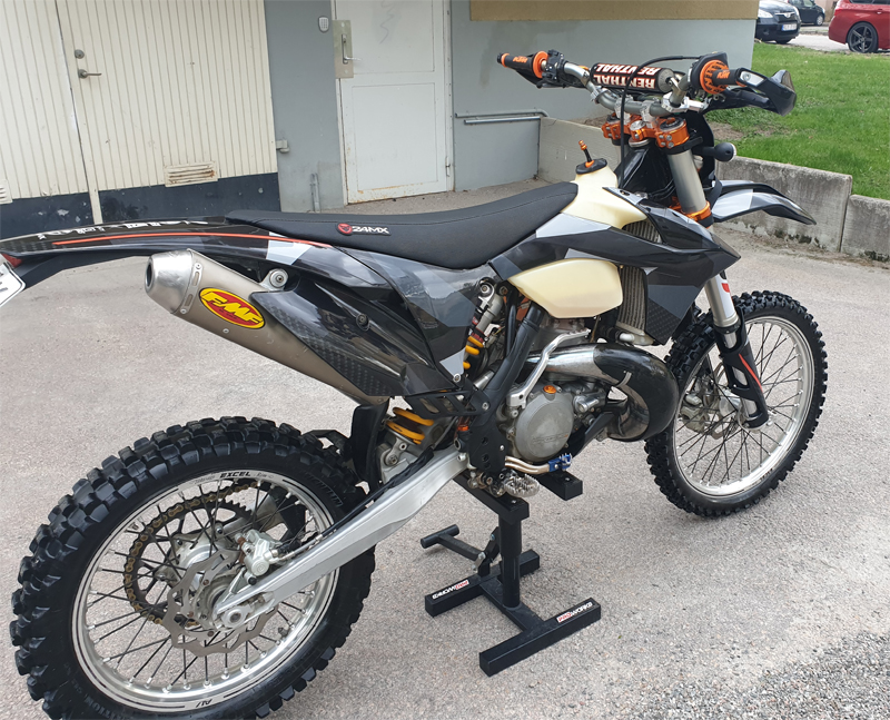 KTM 300 EXC stulen i Västerås