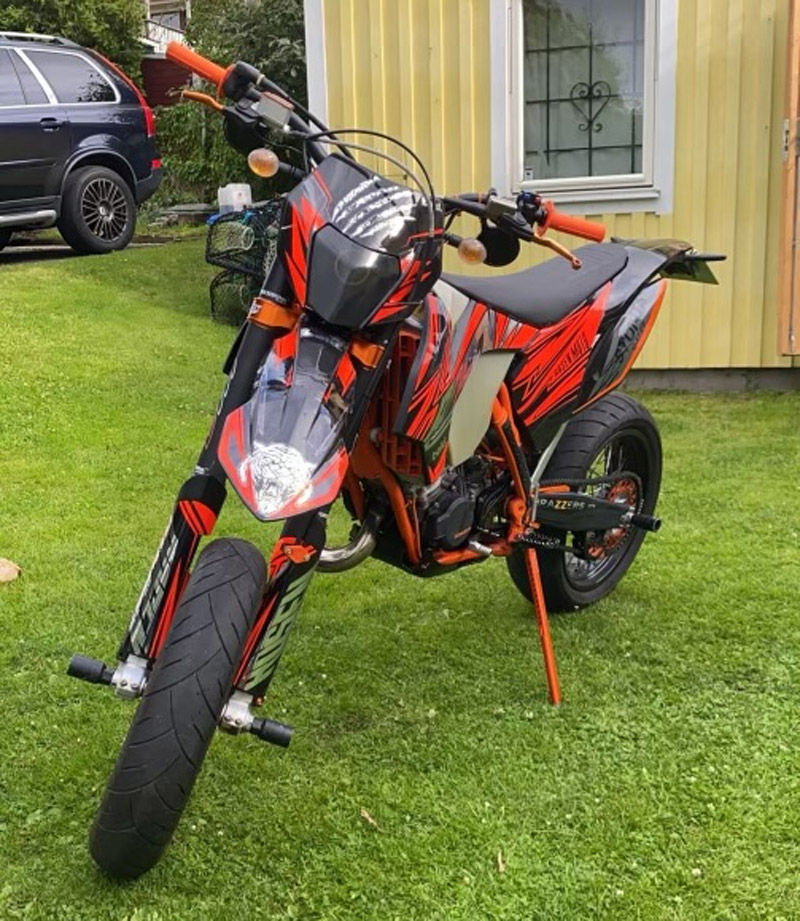KTM EXC 125 Sixdays stulen i Västra Frölunda, Göteborg