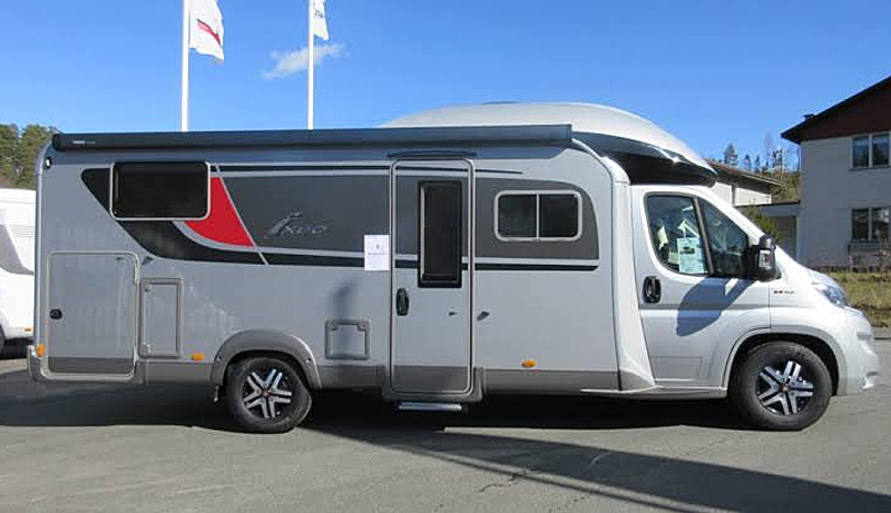 Hubil Fiat Bürstner Ixeo 728 stulen i Vaggeryd söder om Jönköping