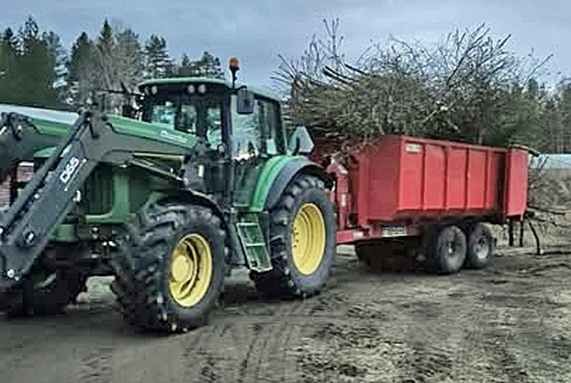 John Deere 6920S med Bigab vagn stulen i Skellefteå
