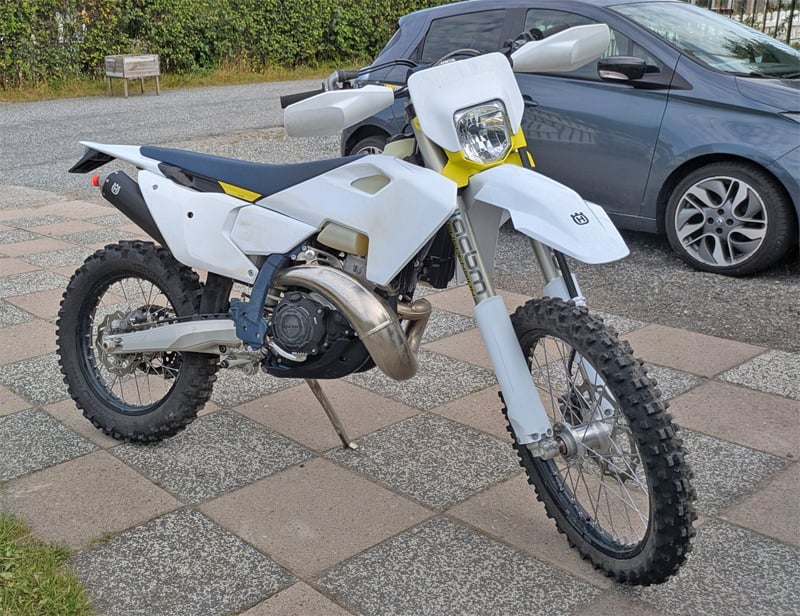 Husqvarna TE 250 stulen i Åkersberga