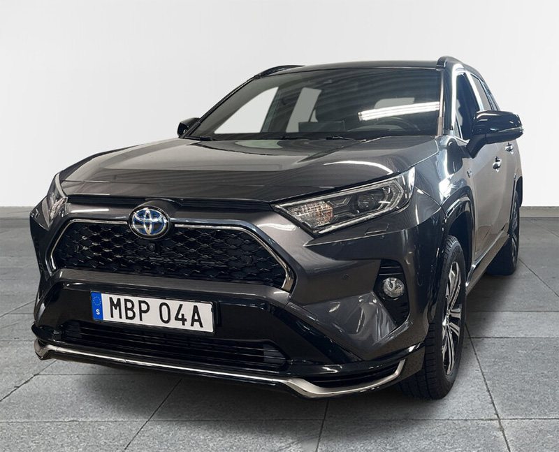 Grå Toyota RAV4 Plug in Hybrid AWD "Style" stulen i Täby norr om Stockholm