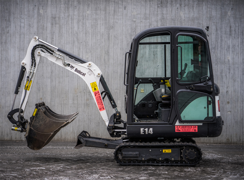 Bandburen minigrävare Bobcat E14 stulen i Farsta