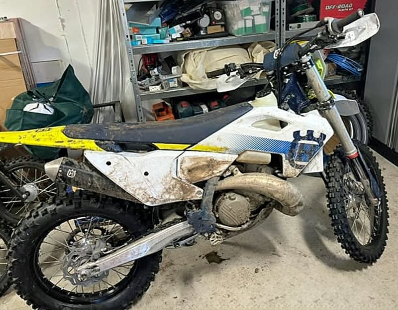Husqvarna TE 300 stulen strax norr om Onsala
