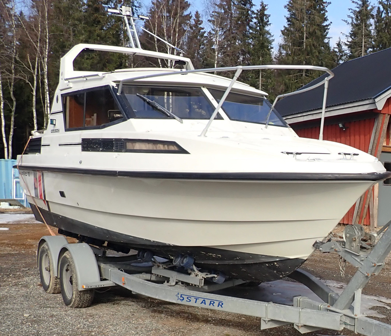 Marino 7000 stulen på trailer i Dråpstad strax norr om Västervik