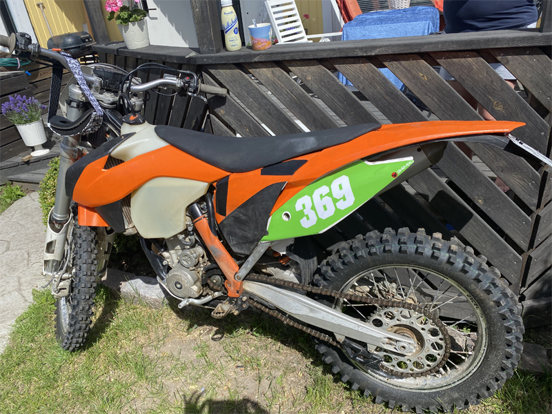 KTM 250 EXC-F stulen i Hässelby väster om Stockholm