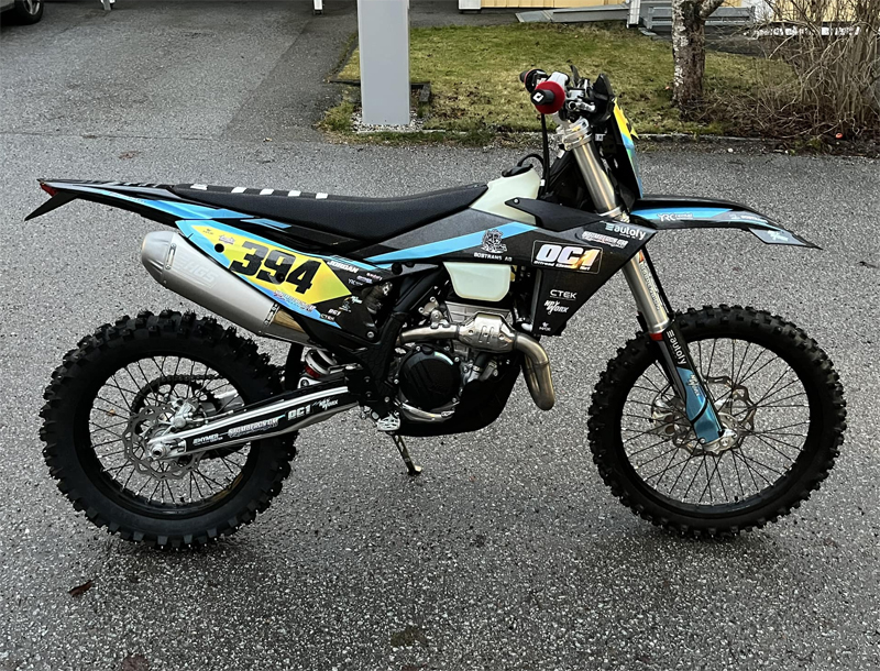 KTM 250 EXC-F stulen i Kungsängen nordväst om Stockholm