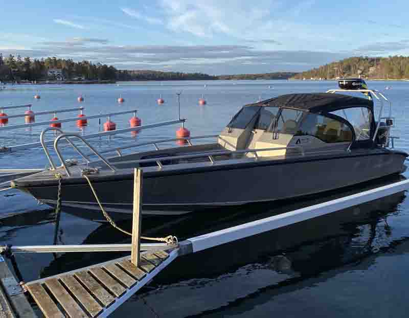 Anytec 750 SPD med 250hk Mercury stulen på Dalarö, Stockholm