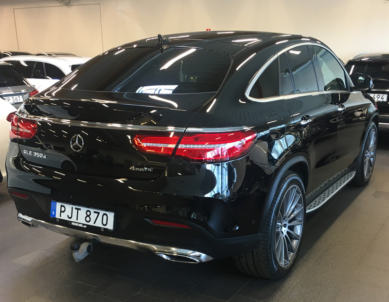 Svart Mercedes Benz GLE 350D 4Matic med AMG paket stulen i Södertälje