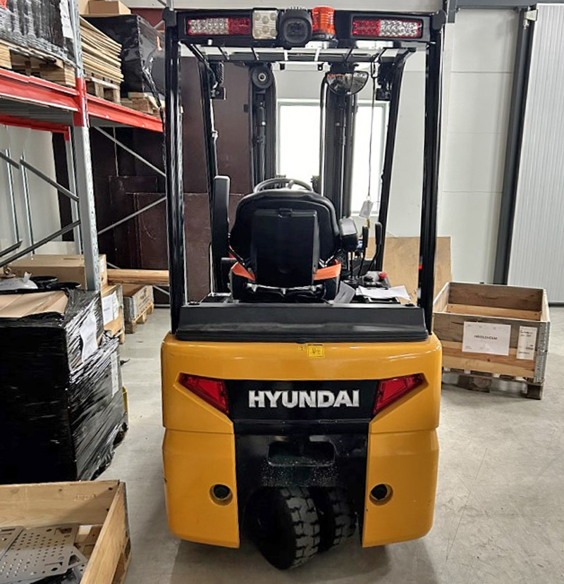 Motviktstruck Hyundai 18BT-9U stulen i Uppsala