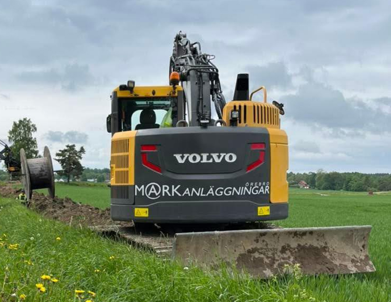 Bandburen grävmaskin Volvo ECR 145DL stulen i Örebro