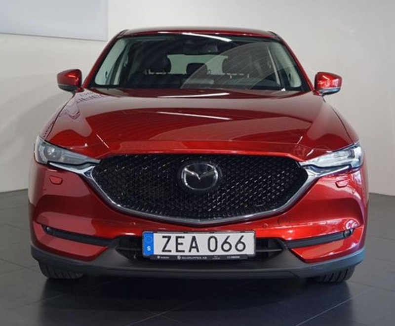 Röd metallic Mazda CX-5 AWD stulen i Furulund nordväst om Lund