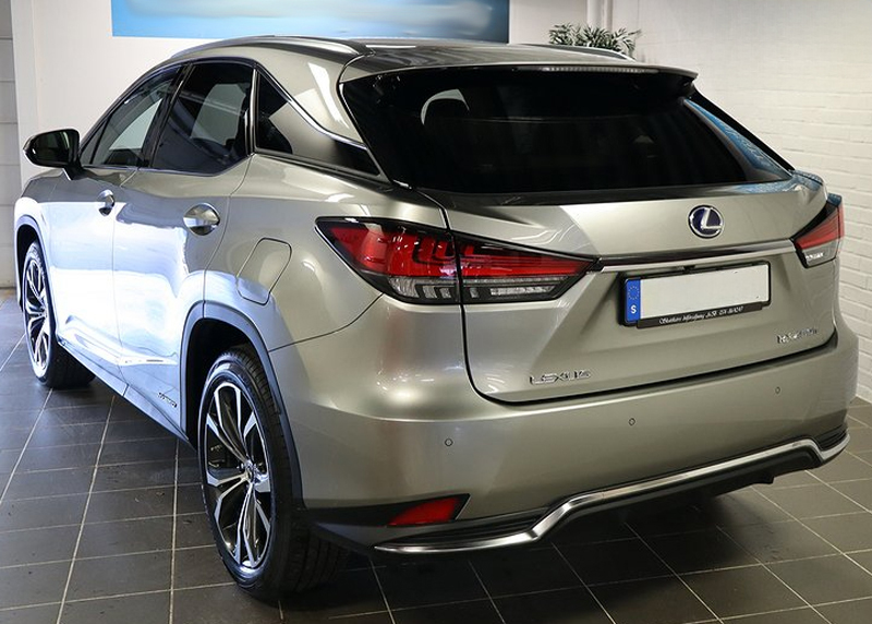 Grå metallic Lexus RX 450h AWD stulen i Spånga, Stockholm