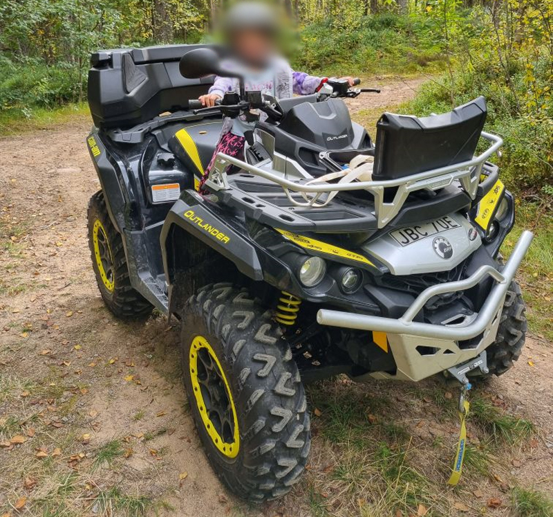 Fyrhjuling Can Am Outlander 1000 XXC stulen sydost om Lillhärdal i Jämtland