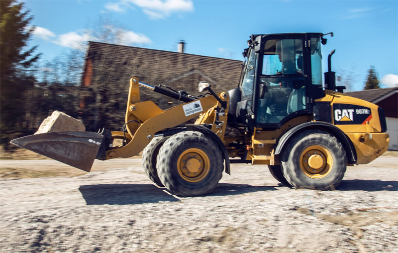 Hjullastare Caterpillar 907H stulen i Uppsala