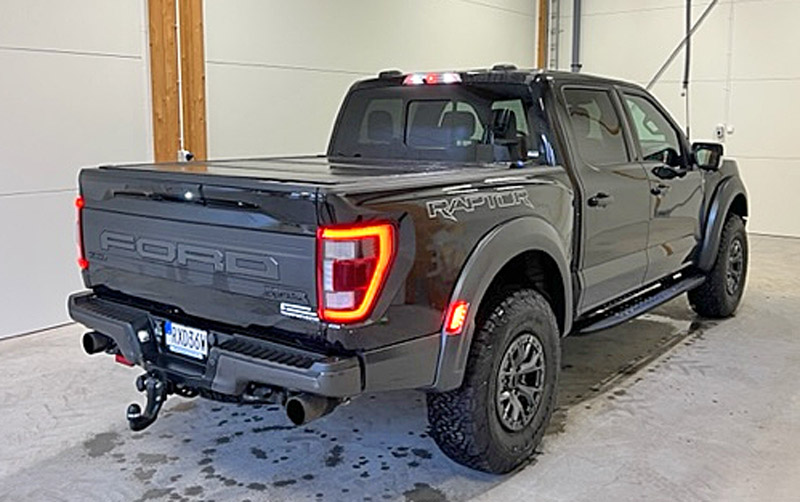 Mörkblå Ford F-150 Raptor Performance stulen i Hittarp strax norr om Helsingborg