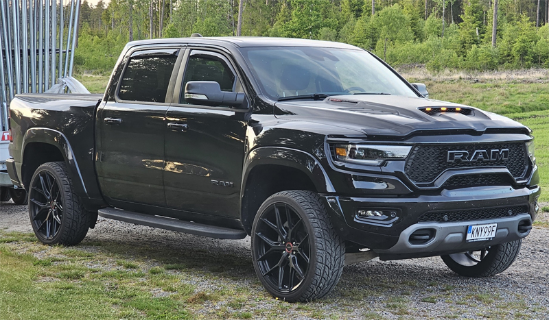 Svart RAM 1500 TRX Crew Cab stulen sydväst om Smålandsstenar i Gislaveds k:n