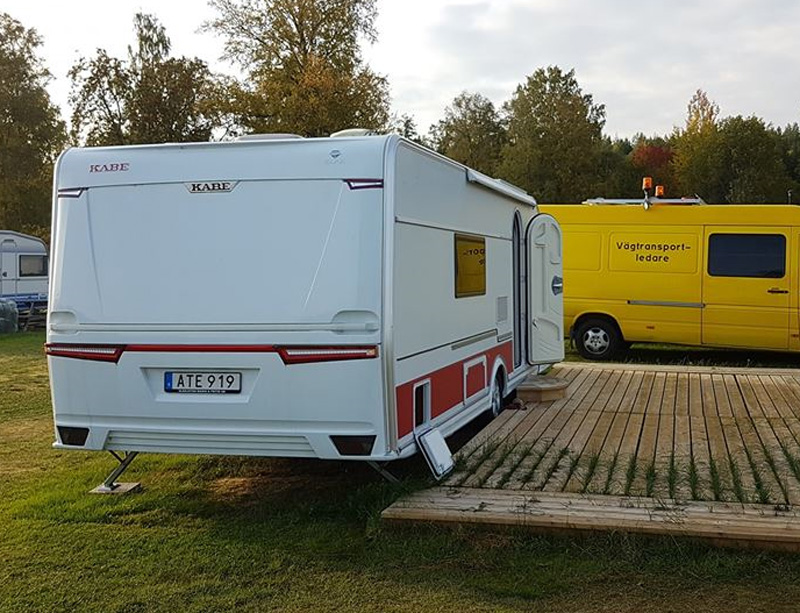 Husvagn Kabe Safir ETDL KS stulen på Rörviks camping norr om Vingåker