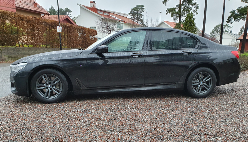 Svart BMW 740D Xdrive stulen i Landsnora, Sollentuna