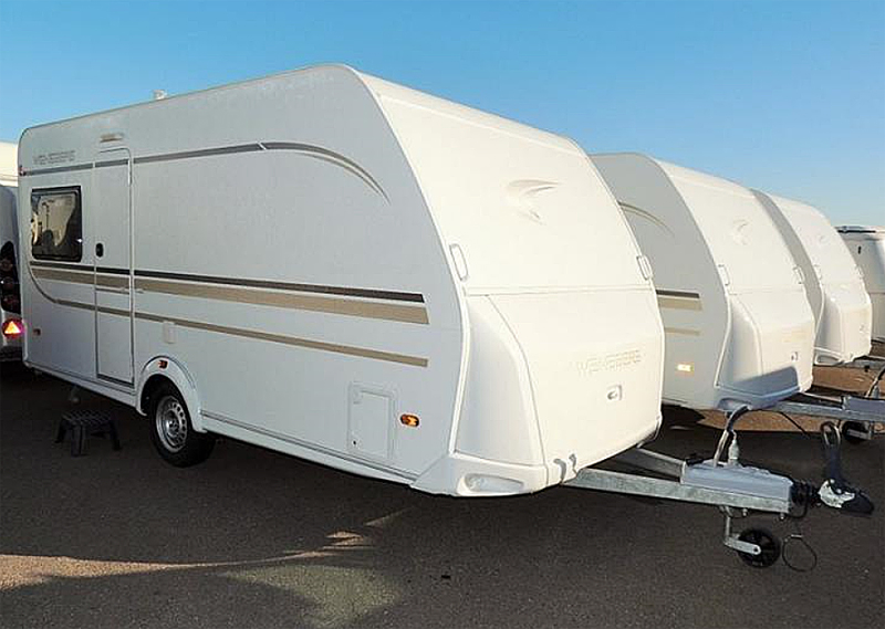 Husvagn Weinsberg 450 Caraone 450 FU och vit fyrhjuling Polaris Sportsman 570 Touring stulna i Bergby norr om Gävle