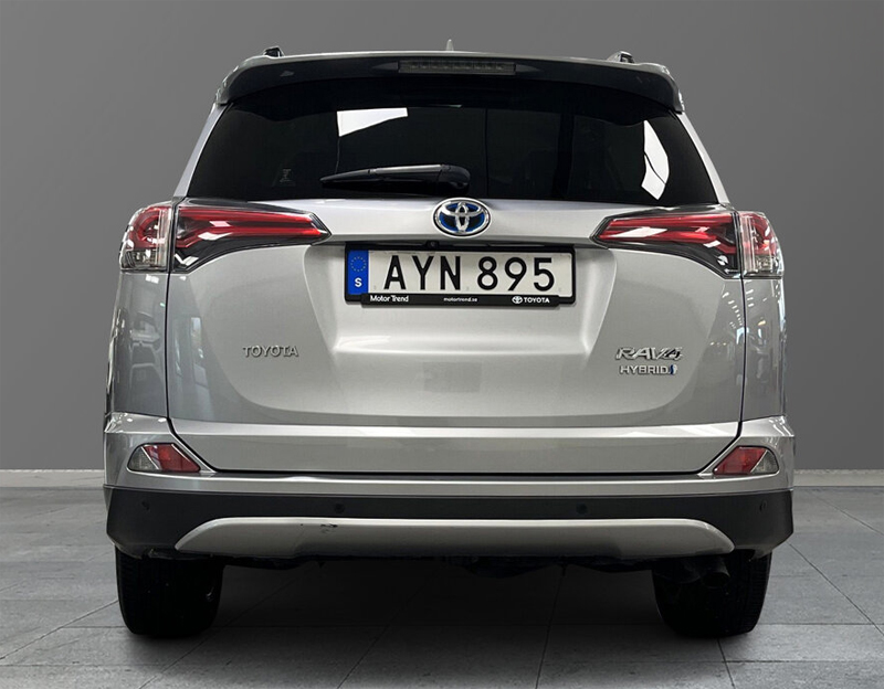 Silvermetallic Toyota RAV4 Hybrid AWD stulen i Växjö