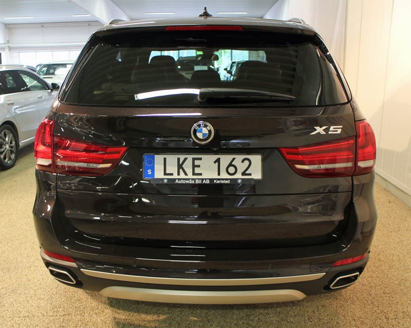 Brun metallic BMW X5 Xdrive 40D stulen i Skärholmen Stockholm