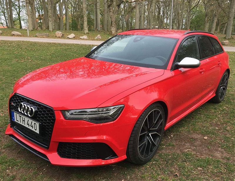 Röd Audi RS6 Avant Quattro stulen i Lomma