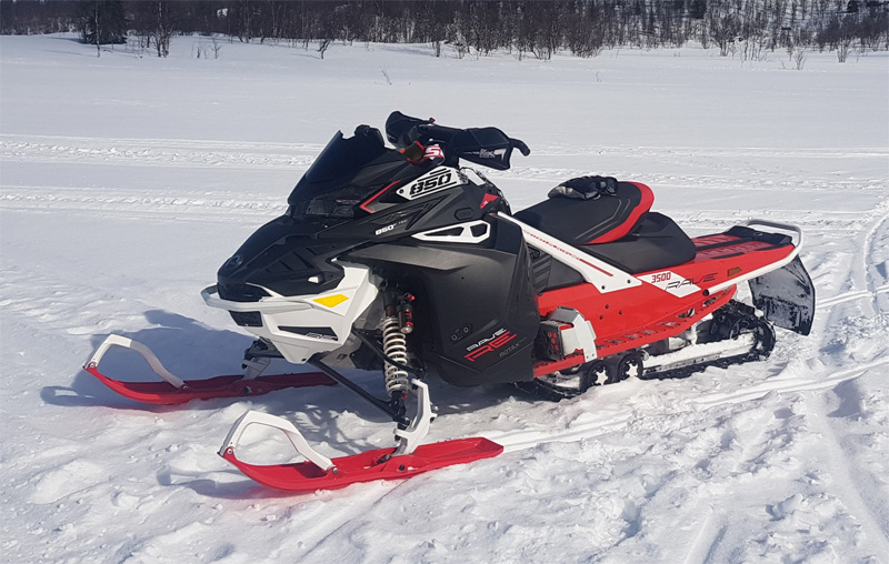Snöskoter Lynx Rave RE 3500 850 stulen i Umeå