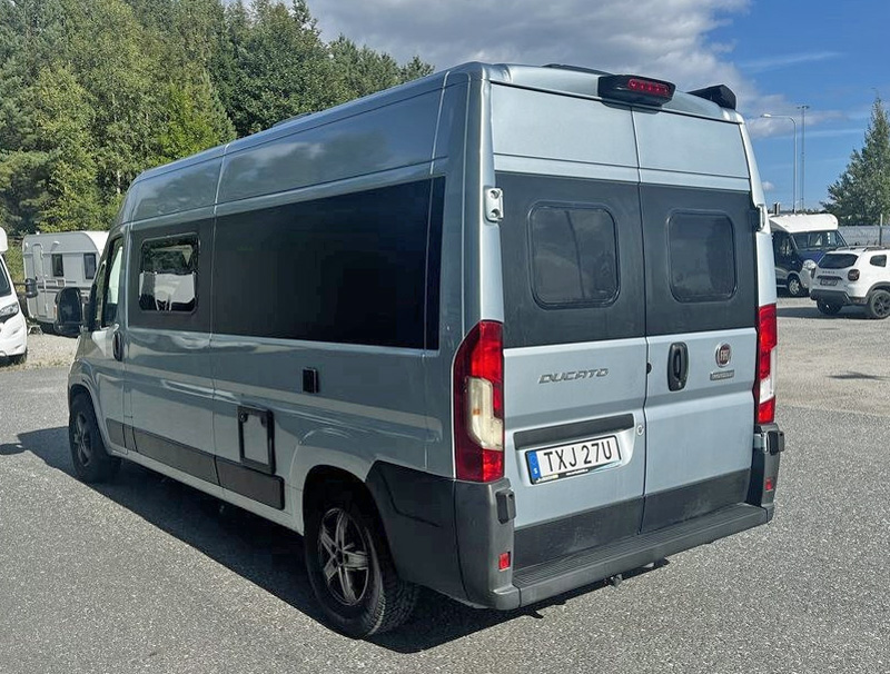 Husbil "plåtis" Fiat Westfalia Columbus 600D stulen i Bålsta mellan Stockholm och Enköping