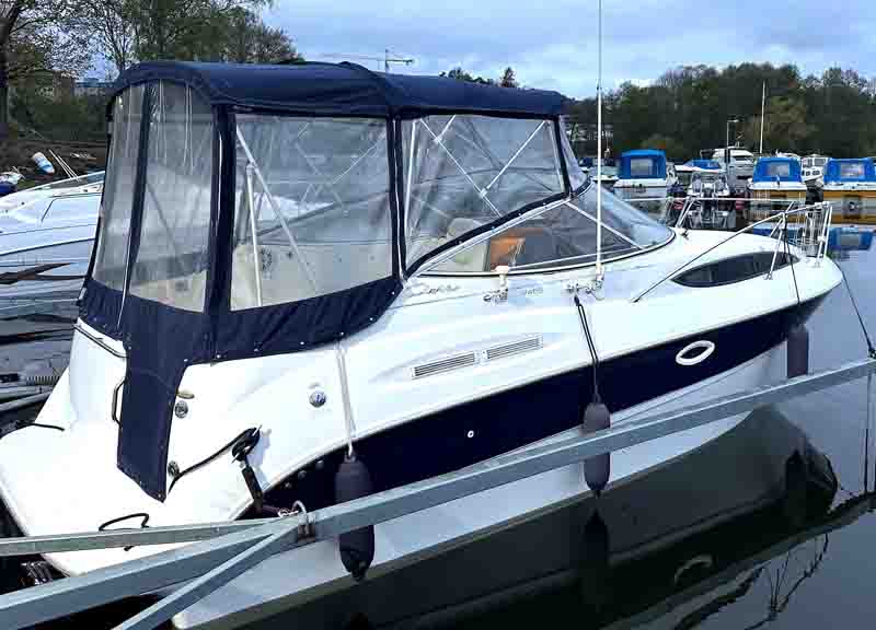 Bayliner 2450 Ciera Sunbridge stueln i Vårby, Stockholm 
